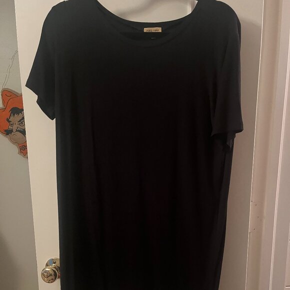 Womens Piko Dress - Picture 2 of 4